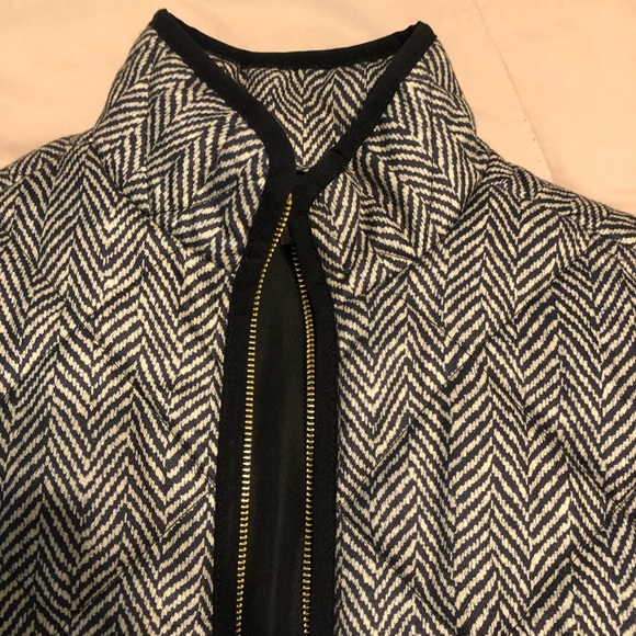 J. Crew Quilted Vest - Chevron - Full Zip Up - Pockets - Picture 4 of 5